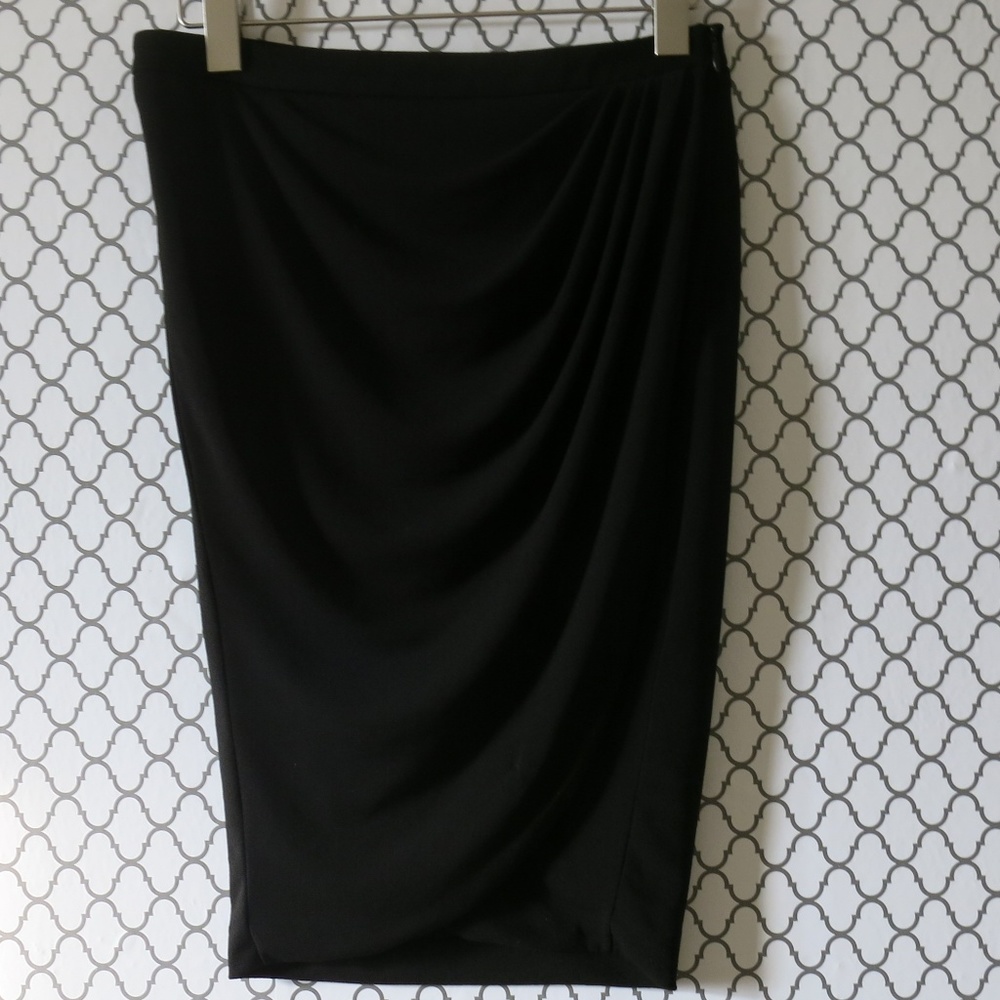 Zara Basic Black Side Zip Tulip Wrap Pencil Skirt - Size Small